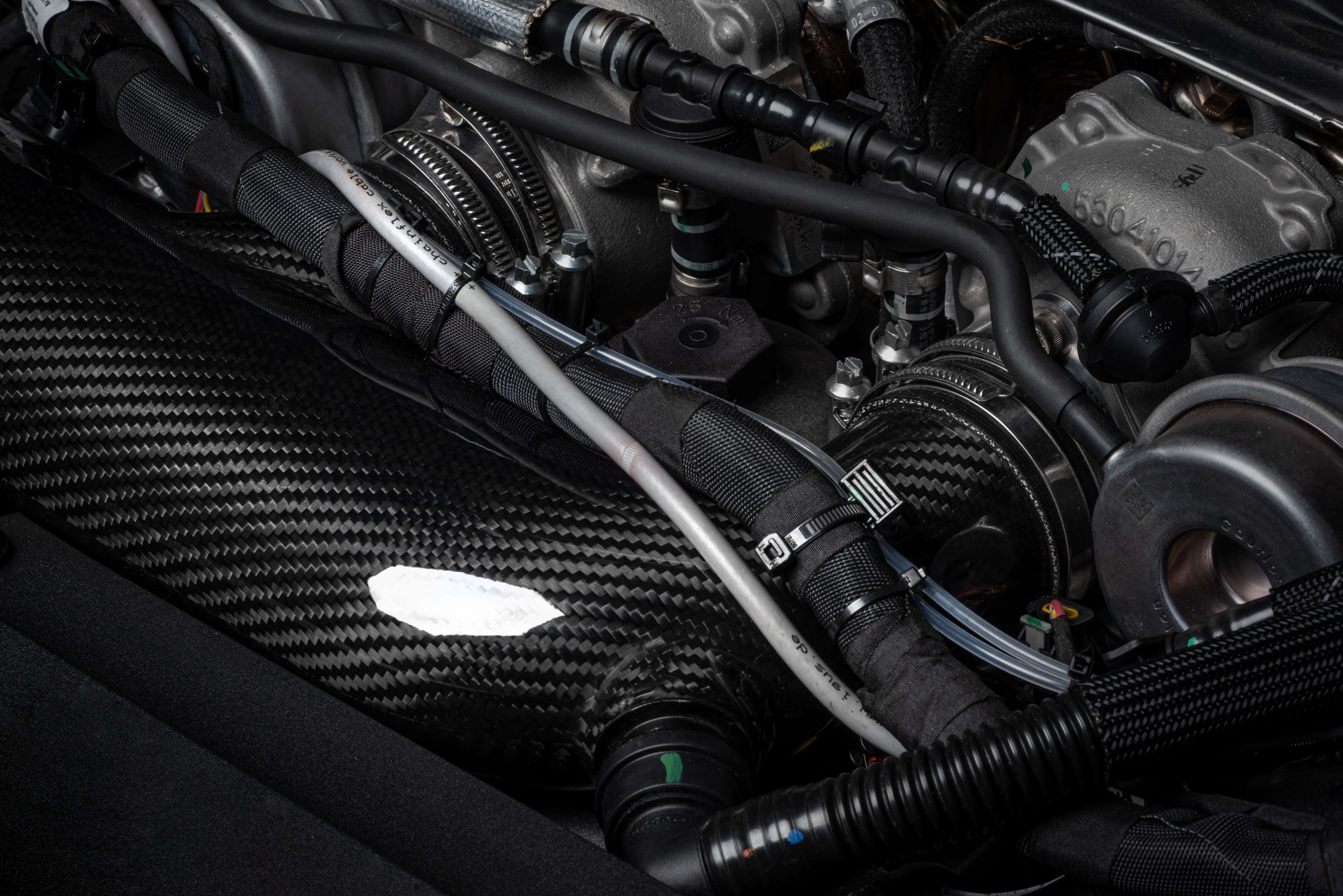 APR CARBON FIBER INTAKE - Audi 2.9T S6/S7 (C8) APR